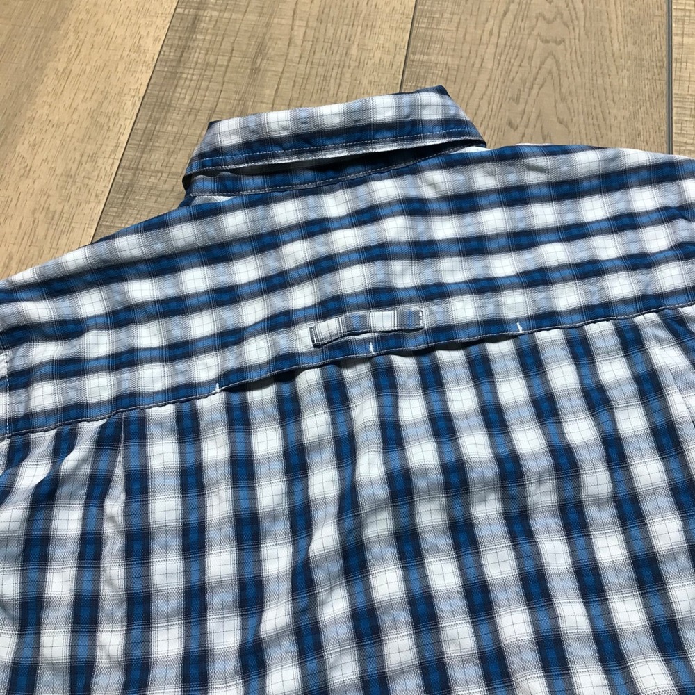 L.L. Bean Shirt Mens Size L Blue Button Up Plaid Vented Fishing Hiking‎ Roll Tab - Picture 9 of 12